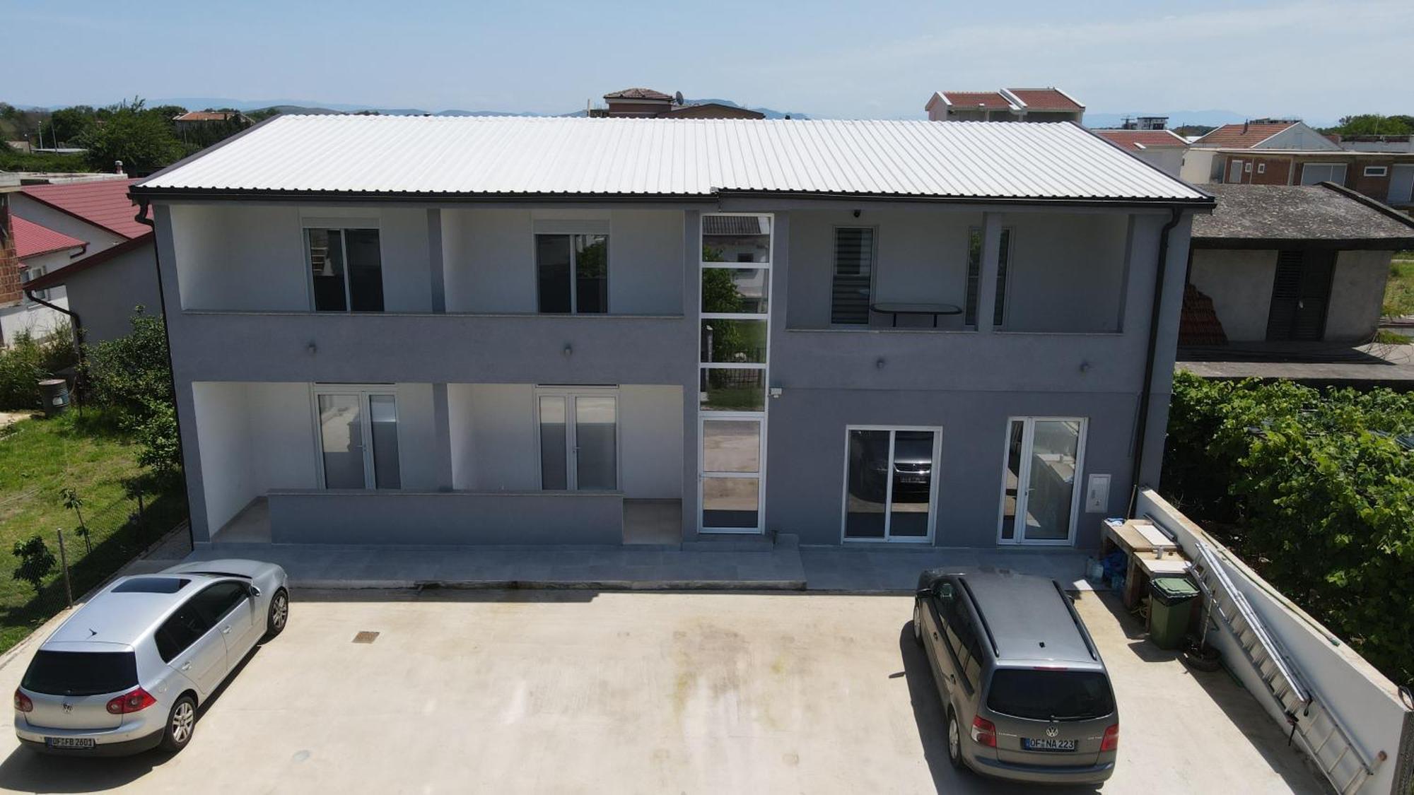 Adla Apartmani 울친 외부 사진