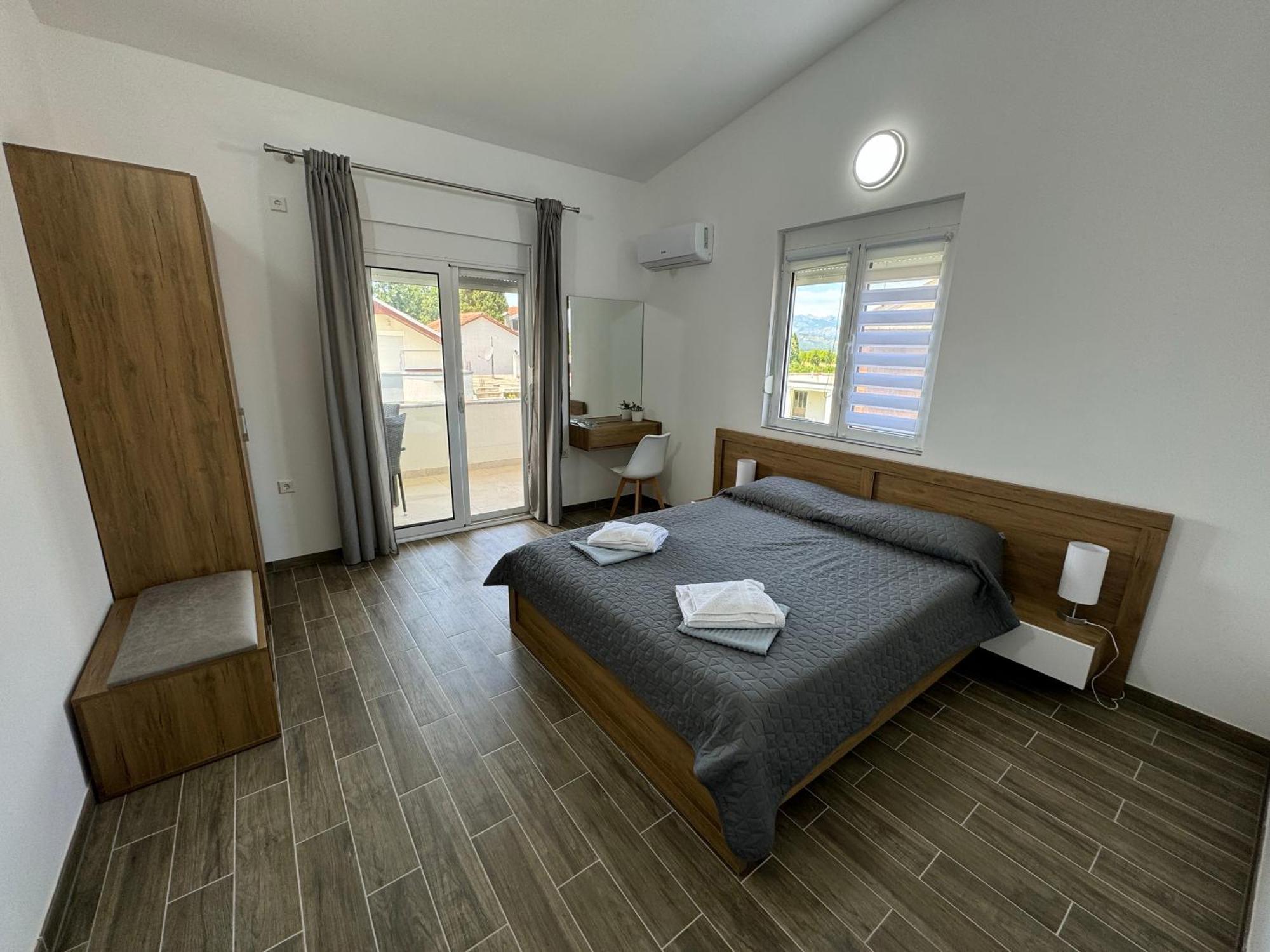 Adla Apartmani 울친 외부 사진